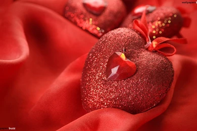 Red Shining Heart HD Wallpapers