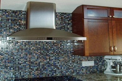 Kitchen Interior: Good Kitchen Wallpapers That Looks Like Tile ...