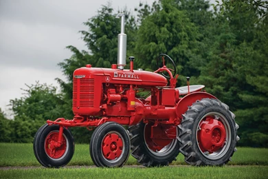 McCormick Farmall Tractor 1950 » Cars » OldtimeWallpapers.com ...