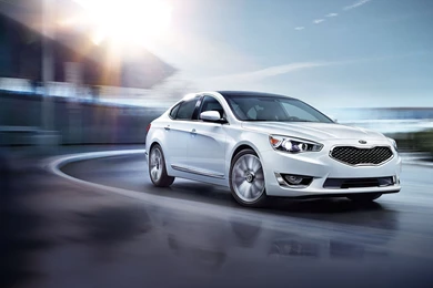 2016 Kia Cadenza Full Size Sedan