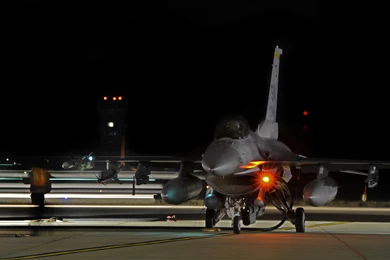 Hot Pit Refueling F 16 >> HD Wallpaper, Get It Now!