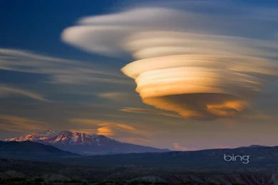 Lenticular cloud sunset over extinct volcano patagonia argentina ...