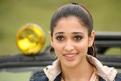 Bollywood Hot And Beautiful Actress Tamanna Bhatia Latest Pic's ...