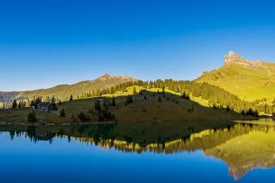 InterfaceLIFT: 3200x1200 Wallpapers Sorted By Downloads