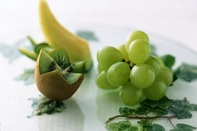 Download Wallpapers 1920x1080 Grapes, Kiwi, Fruit Full HD 1080p HD ...