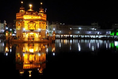 2 Wallpaper: Golden Temple Lighting Hd Wallpapers 1668 :: Golden ...