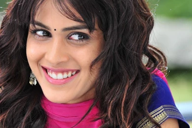 Cute Genelia