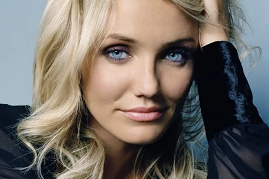 Played In The Box, Shrek Forever After And Knight And Day, Blond ...