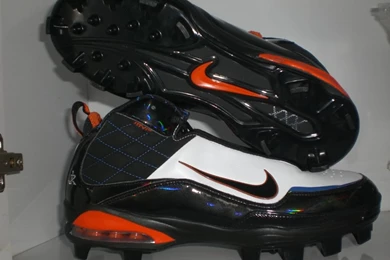 MLB Feet   2011   Cleats/Gloves/Gear/Etc**   Page 36