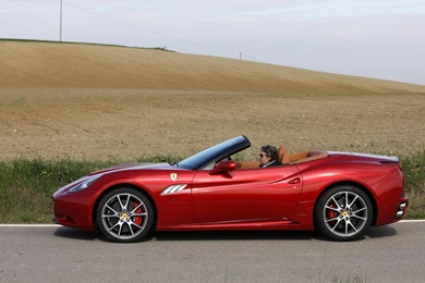 Ferrari California Wallpapers