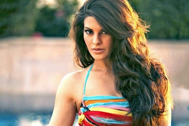 Jacqueline Fernandez Hot Colour Full Dress Hd Wallpapers Kick