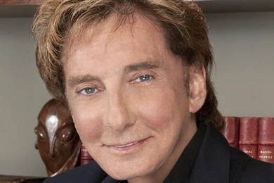 Premiere: Barry Manilow Duets With Louis Armstrong