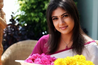 Nayantara Wallpapers