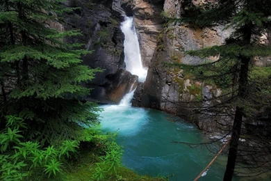 2560x1600 Pond Cliffs Waterfalls & Trees Desktop PC And Mac Wallpapers