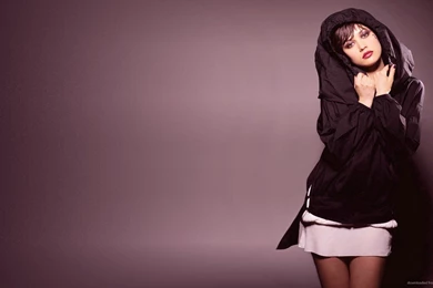 Download 1920x1080 Olga Kurylenko Hitman Wallpapers