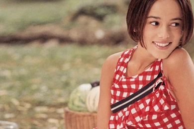 Download Alizee Wallpapers 1024x768