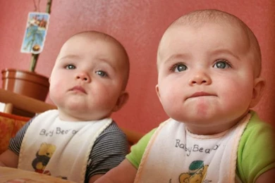 صور Cute Twins Babies HD Wallpapers