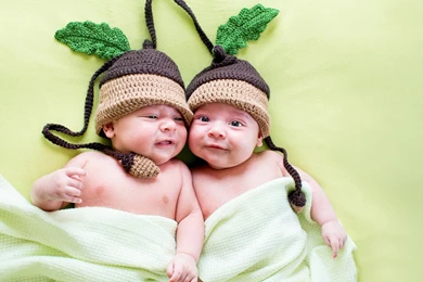 Cute Twins Baby Picture Wallpapers