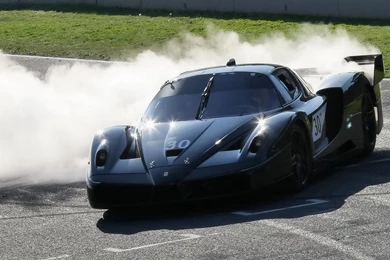 Ferrari FXX Racing Wallpapers And Images   Wallpapers, Pictures ...