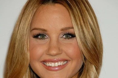 Amanda Bynes Wallpapers   (
