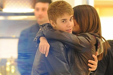 Justin Bieber And Selena Gomez Wallpapers