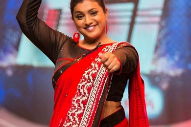 Aunty Roja Hot Sexy Dancing Stills Wallpaper Images Gallery ...