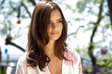 Emily_ratajkowski_american_model 1920x1080.jpg