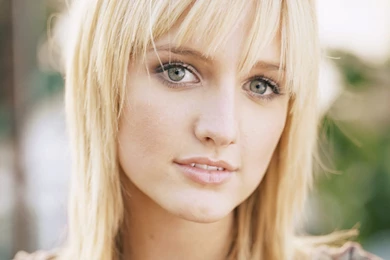 Ashlee Simpson < Women < Celebrities < Desktop Wallpapers