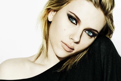 Download Scarlett Johansson HD Wallpapers