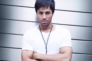 Enrique Iglesias Wallpapers In HD