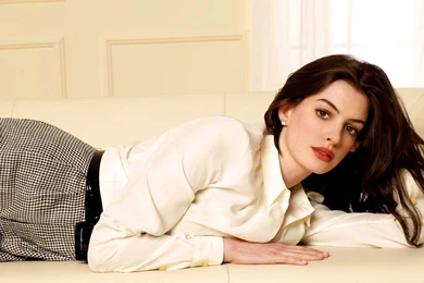 Download Anne Hathaway Wallpapers HD Backgrounds