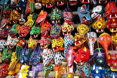 Guatemala (Fondos De Escritorio): Chicken Bus, Tikal, Lago Atitlan ...