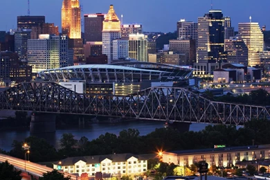 Download Wallpapers Cincinnati, Ohio Skyline From Devou Park (1280 ...