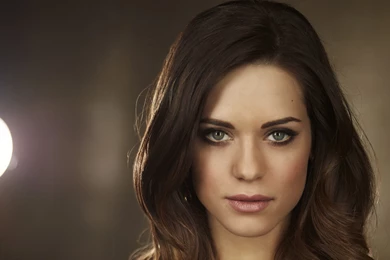 Download Wallpapers 3840x2400 Lyndsy Fonseca, Brunette, Face, Eyes ...