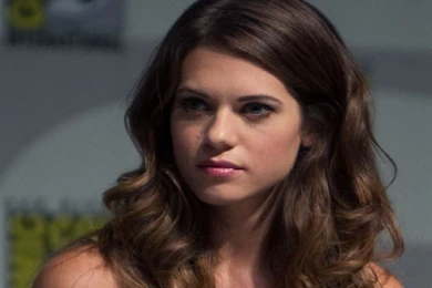 Lyndsy Fonseca Wallpapers   Female Celebrity   Crazy Frankenstein