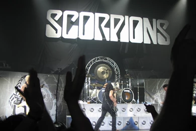 File:Scorpions 29.jpg   Wikimedia Commons