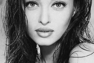 Aishwarya Rai Wallpapers HD Download