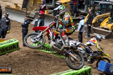 Rusky's MX Pics: MetLife Wallpapers