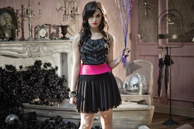 Demi Lovato HD Picture