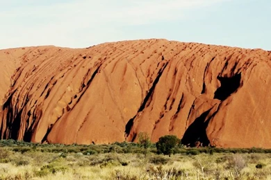 640x960 Uluru Kata Tjuta National Park Iphone 4 Wallpapers