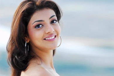 Simani: Kajal Agarwal Hot Wallpapers Sizzling Tollywood Actress ...
