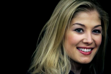 13 HD Rosamund Pike Wallpapers   HDWallSource.com