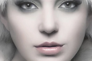 640x1136 Beautiful Model In Fur Iphone 5 Wallpapers