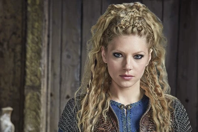 10+ Katheryn Winnick Wallpapers High Quality Download