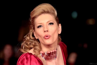 Katheryn Winnick Stunning