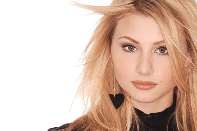 Alyson Michalka Wallpapers