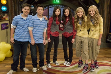 935451 ICarly Wallpapers