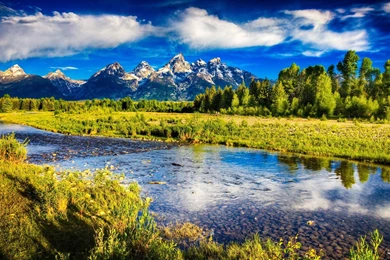 Rendering Like Natural Beauty: Snow capped Mountains Under Streams ...