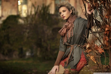 Nice Girl HD Desktop Wallpapers : High Definition : Fullscreen : Mobile