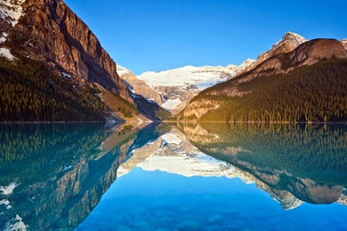 Lake Louise Reflections Wallpapers